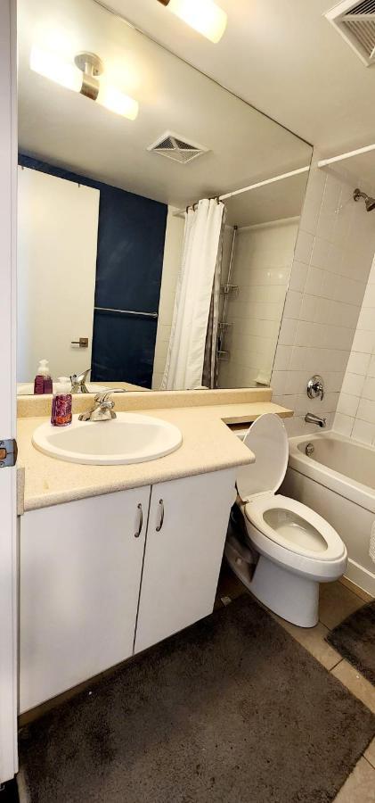 Lakefront Living Downtown Toronto - Free Parking, Gym, Indoor Pool Exterior foto
